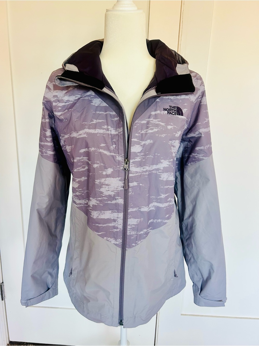 The North Face Lavender and Light Gray Hooded Rain Jacket